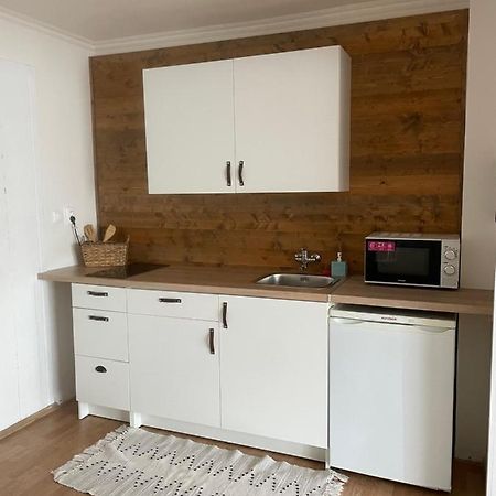 Apartment Dubnica-Prejta 2 ดุบนิซา นาด วาฮอม ภายนอก รูปภาพ